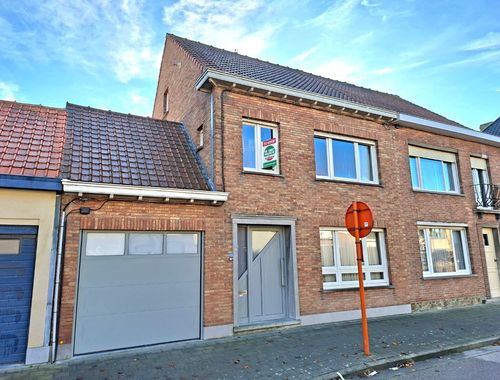                                         Maison à vendre à Sint-Andries, € 340.000
