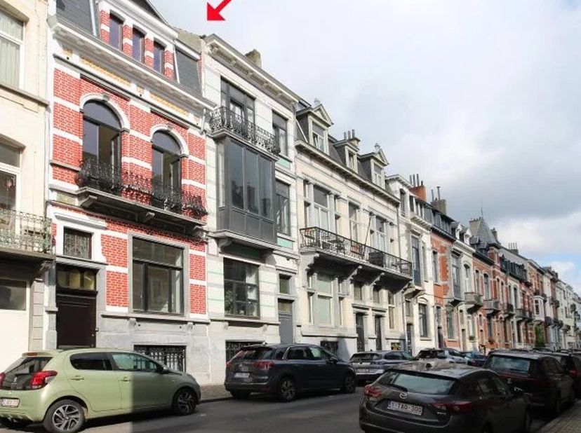 Huis te koop in ,
                    1060 Sint-Gillis