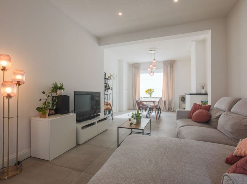 Huis te koop in Graaf van Landaststraat 23,
                    9700 Eine