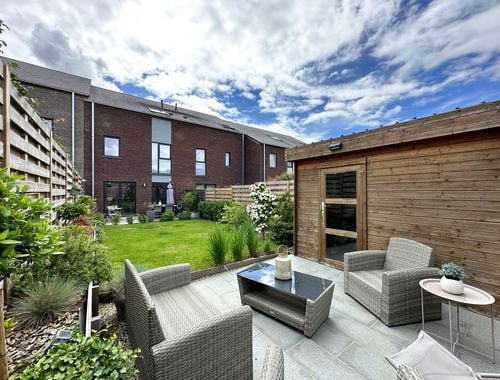                                         Maison à louer à Loupoigne, € 1.850
