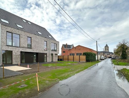                                         Appartement à louer à Verrebroek, € 1.200
