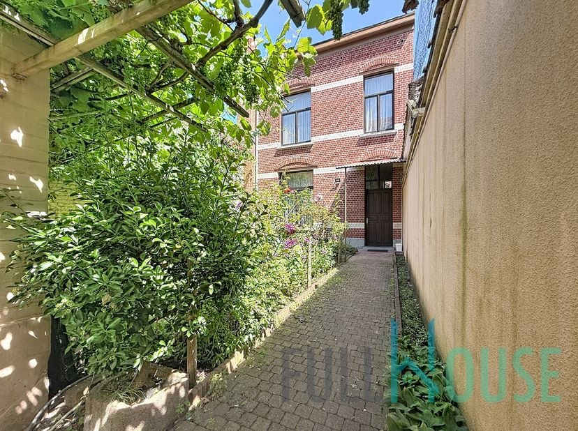 Appartement te koop in ,
                    1030 Schaarbeek