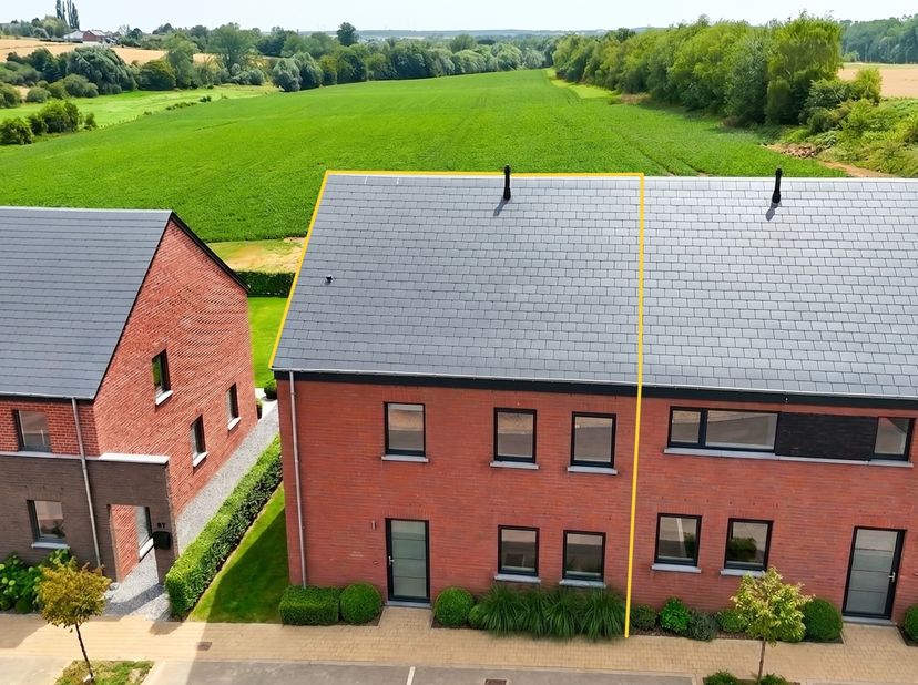 Huis te koop in Rue Royale 99,
                    6141 Forchies-la-Marche