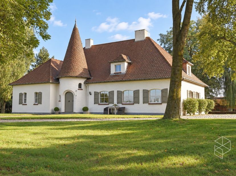 Maison à vendre à Leieberm 12,
                    9910 Knesselare
