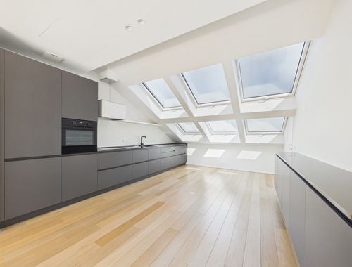                                         Penthouse te koop in Brussel, € 650.000
