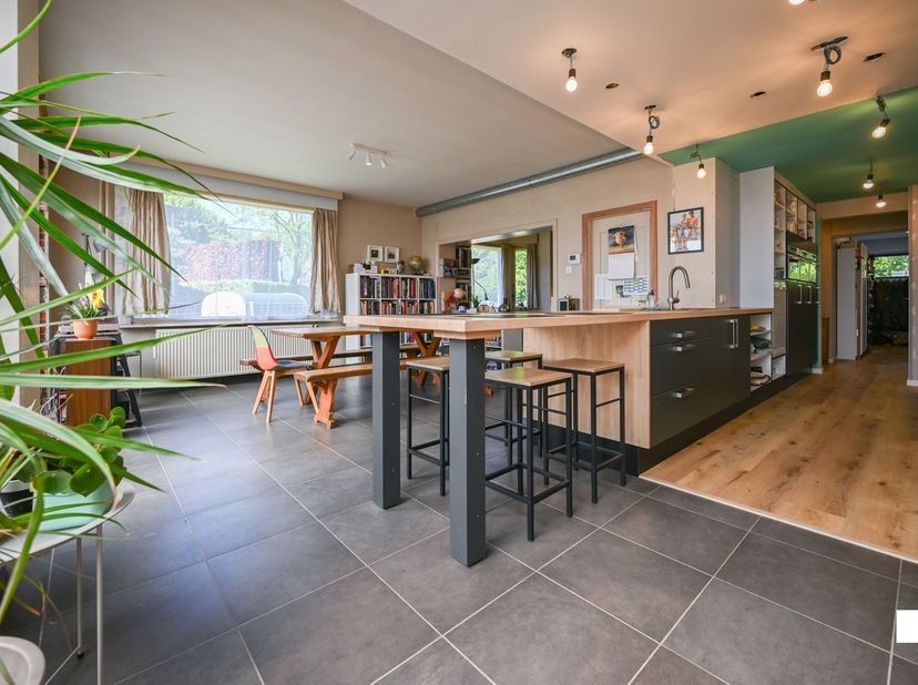Maison à vendre à Lendeleedsestraat 2,
                    8870 Izegem