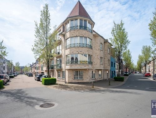                                         Appartement à louer à Oostende, € 735
