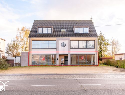                                         Handelszaak te koop in Astene, € 374.000
