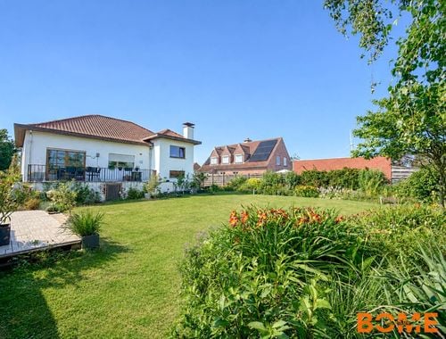                                         Villa à louer à Eeklo, € 1.250
