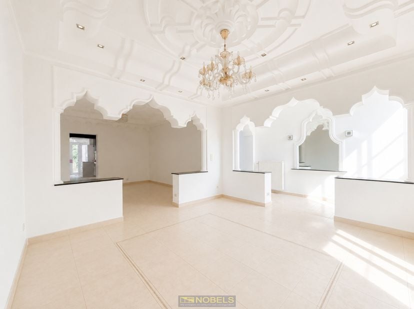 Huis te koop in Kruisstraat 190,
                    9600 Ronse