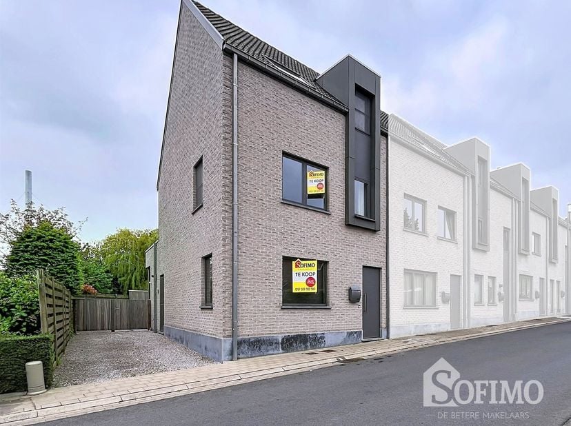 Huis te huur in Karabiniersstraat 5E,
                    8840 Westrozebeke