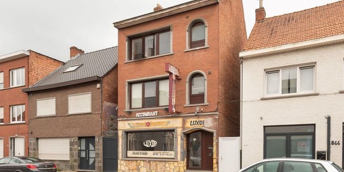 Huis te koop in Bredabaan 842, 2930 Brasschaat