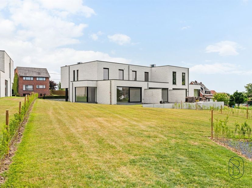 Huis te koop
                    in 9600 Ronse