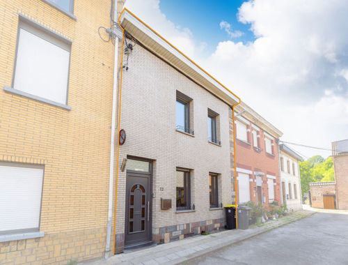                                         Maison à vendre à Vivegnis, € 230.000
