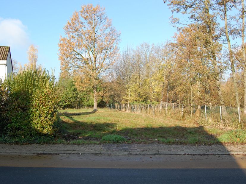 Grond te koop in Henri Dunantstraat,
                    3620 Lanaken