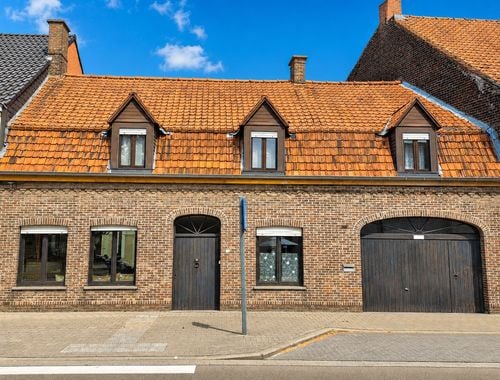                                         Woning te koop in Izegem, € 287.500
