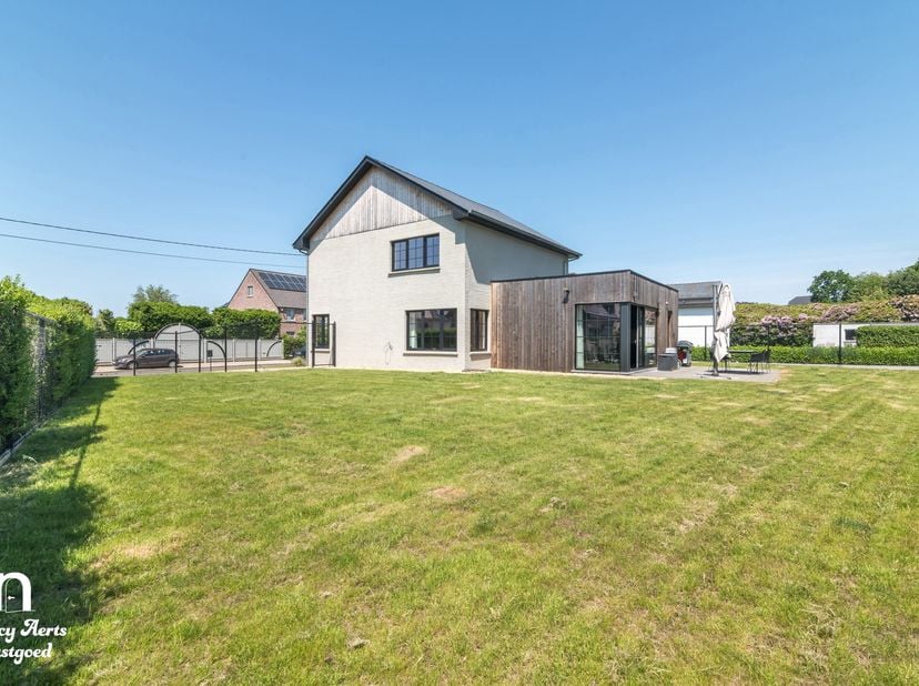 Maison à vendre
                    à 3582 Koersel