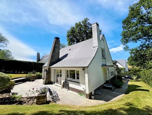                                         Villa te huur in Sint-Genesius-Rode, € 2.500
