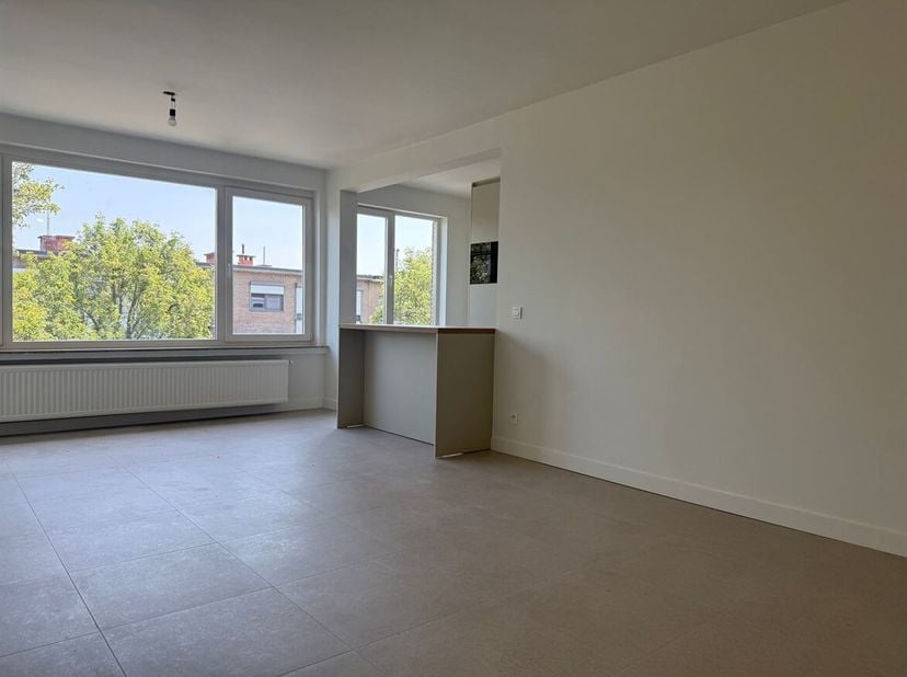 Appartement spacieux avec terrasse dans un endroit calme et central à Borsbeek<br />
À Cantincrodelaan 27 à Borsbeek, vous trouverez cet appartement b