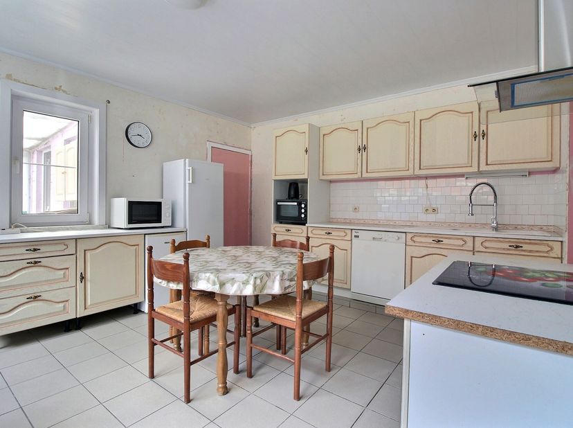 Huis te koop
                    in 8950 Nieuwkerke