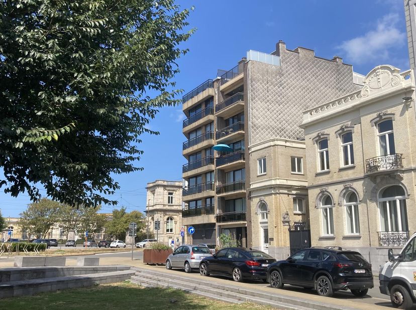 Appartement te koop in Chaletstraat 17 bus 0501,
                    8400 Oostende
