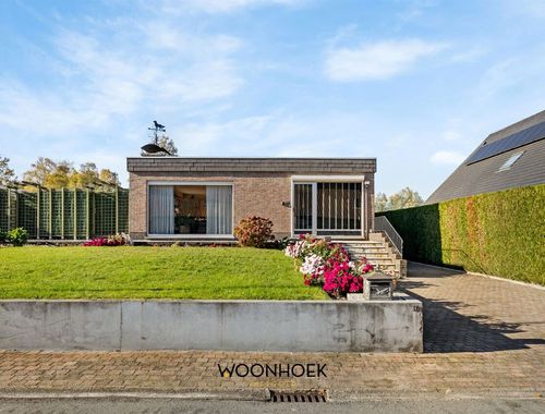                                         Eengezinswoning te koop in Moerbeke-Waas, € 349.000
