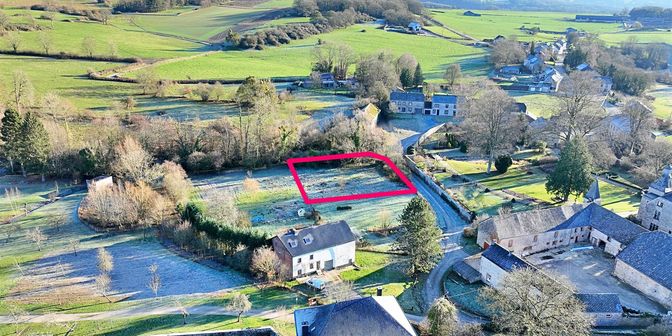 Terrain à vendre à 5600 Surice
