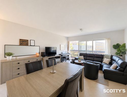                                         Appartement te koop in Koekelberg, € 335.000
