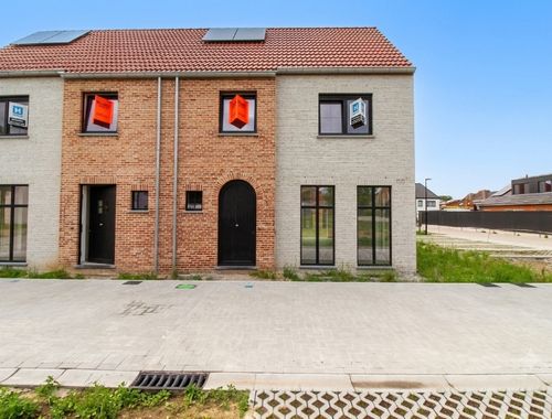                                         Maison à louer à Waardamme, € 1.250

