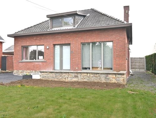                                         Appartementsgebouw te koop in Sint-Truiden, € 329.000
