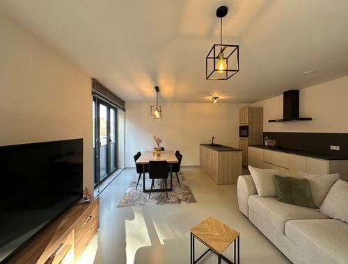                                         Appartement te huur in Brasschaat, € 975
