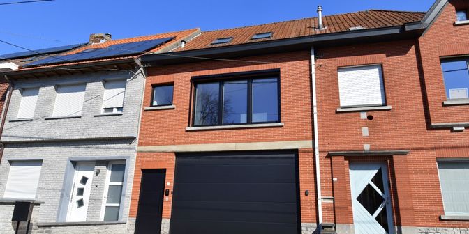 Bedrijfsvastgoed te koop in 8530 Harelbeke