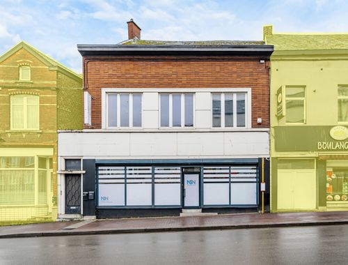                                         Gemengd gebruik te koop in Jumet, € 279.900

