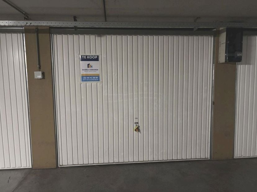 Garage te koop in Maurice Devriendtlaan 10,
                    8370 Blankenberge