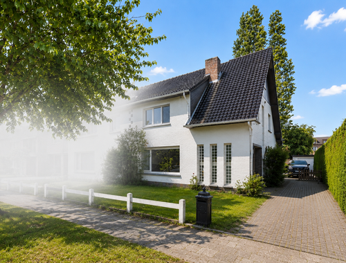                                         Woning te koop in Brasschaat, € 475.000
