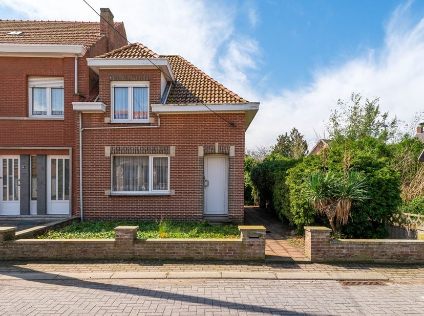 Huis te koop in Walenhoek 2,
                    2040 Zandvliet