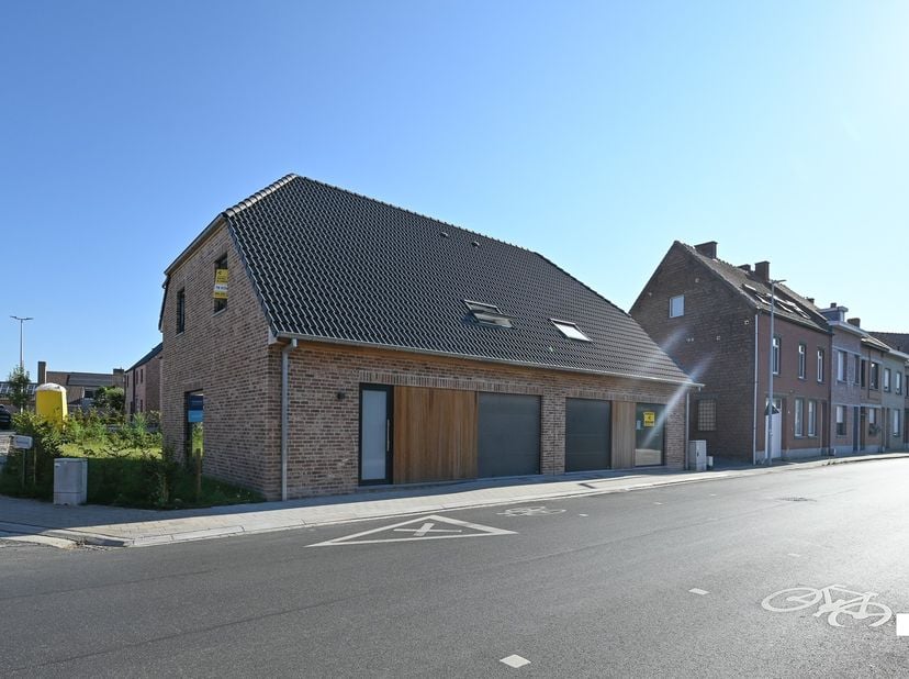 Huis te koop
                    in 8880 Ledegem