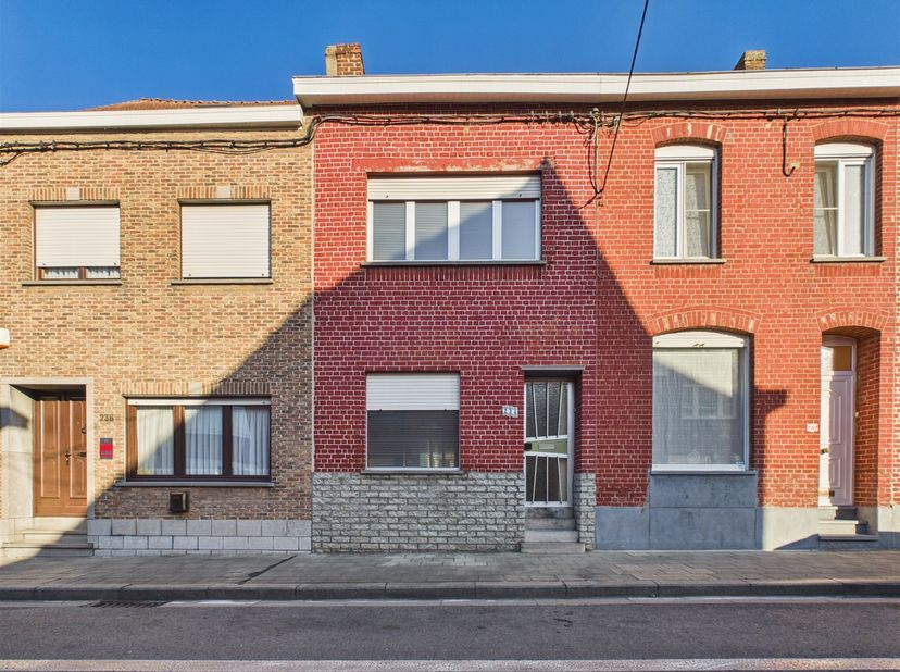 Huis te koop in ,
                    7700 Moeskroen