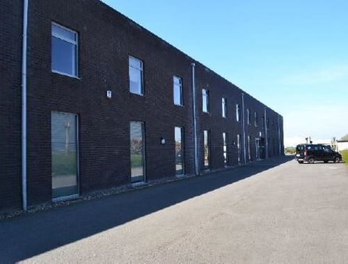                                         Bedrijfsgebouw te huur in Herenthout, € 728,74
