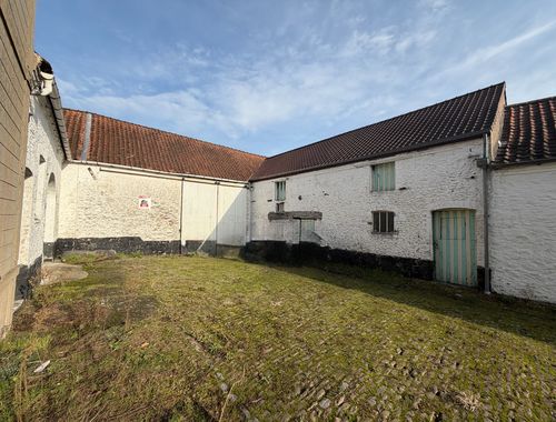                                         Maison à vendre à Blaton, € 130.000
