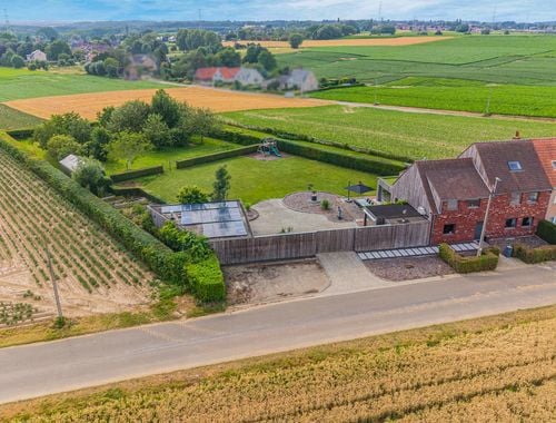                                         Uitzonderlijke woning te koop in Bekkerzeel, € 995.000
