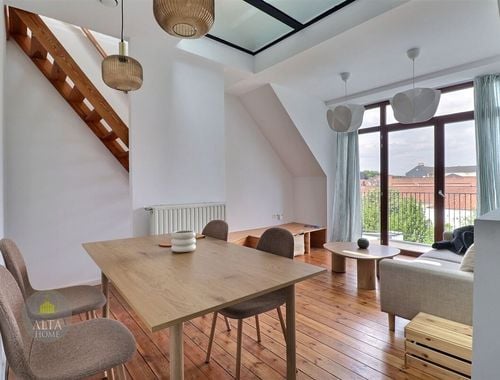                                         Appartement te huur in Elsene, € 1.500
