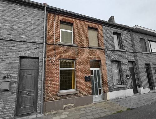                                         Eengezinswoning te koop in Boussu, € 60.000
