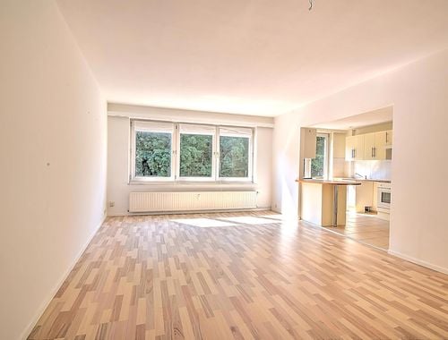                                         Appartement à louer à Kraainem, € 900
