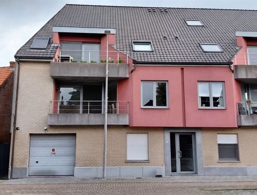                                         Appartement te huur in Eksaarde, € 950
