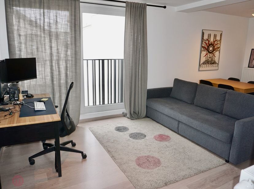 Recent appartement met terras en 1 slaapkamer te huur in hartje Leuven<br />
Diestsestraat 89 bus 201 – 3000 Leuven<br />
Op zoek naar een comfortabel