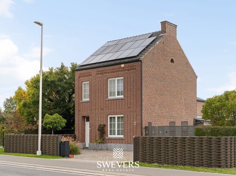 Huis te koop in Steenweg 124,
                    3590 Diepenbeek