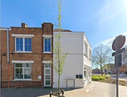                                         Eengezinswoning te huur in Brugge, € 950

