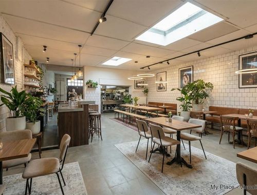                                         Gemengd gebruik te koop in Herk-de-Stad, € 375.000
