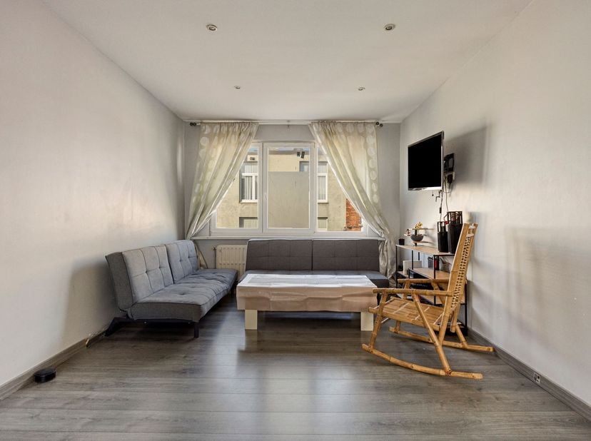Huis te koop in Van Amstelstraat 2,
                    2100 Deurne